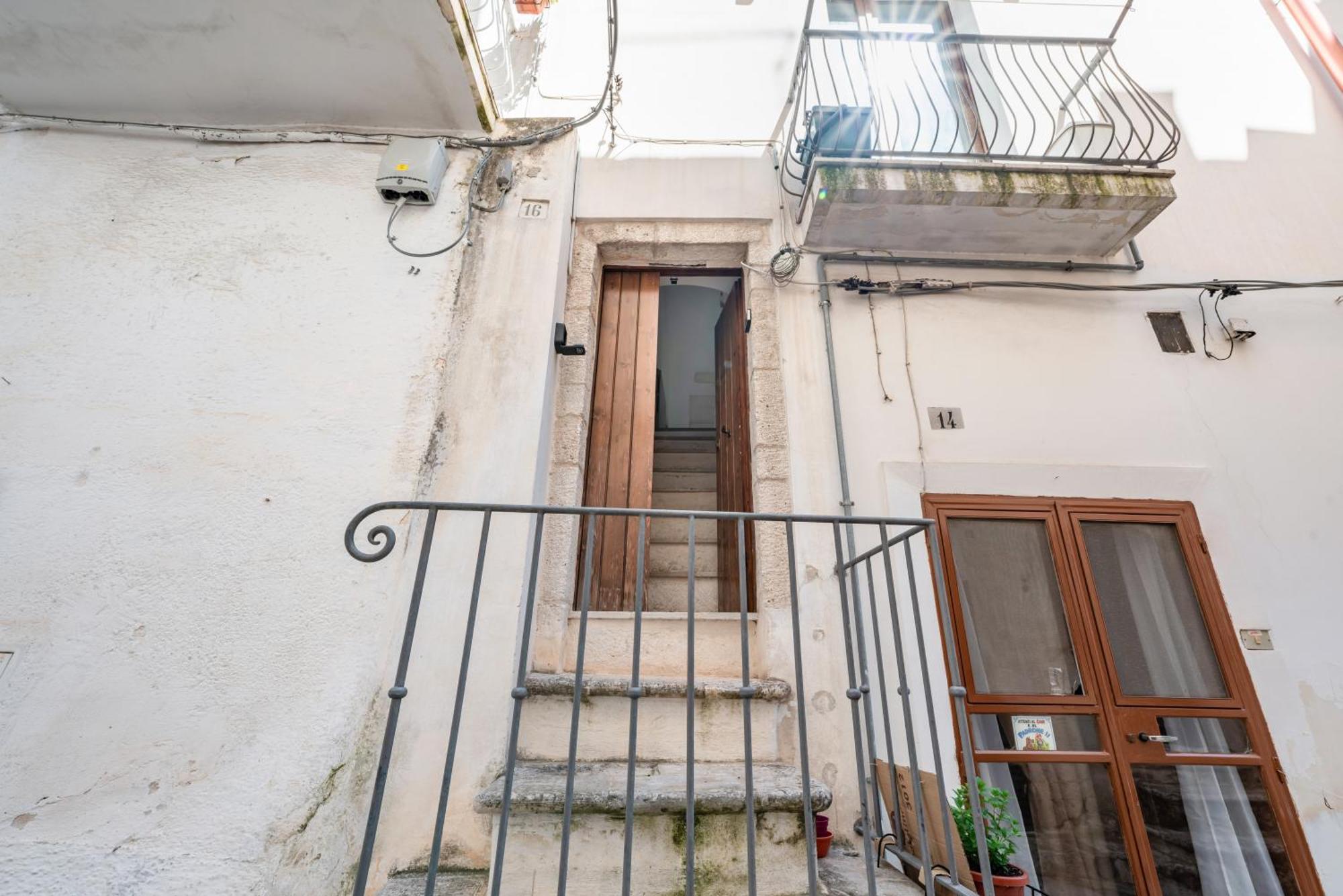 Casa Colombo & Casa Scipione By Rentbeat Otel Ostuni Dış mekan fotoğraf